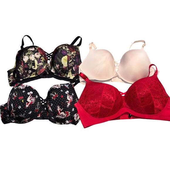 Torrid Other - Torrid women’s 44DD bras (lot of 4)